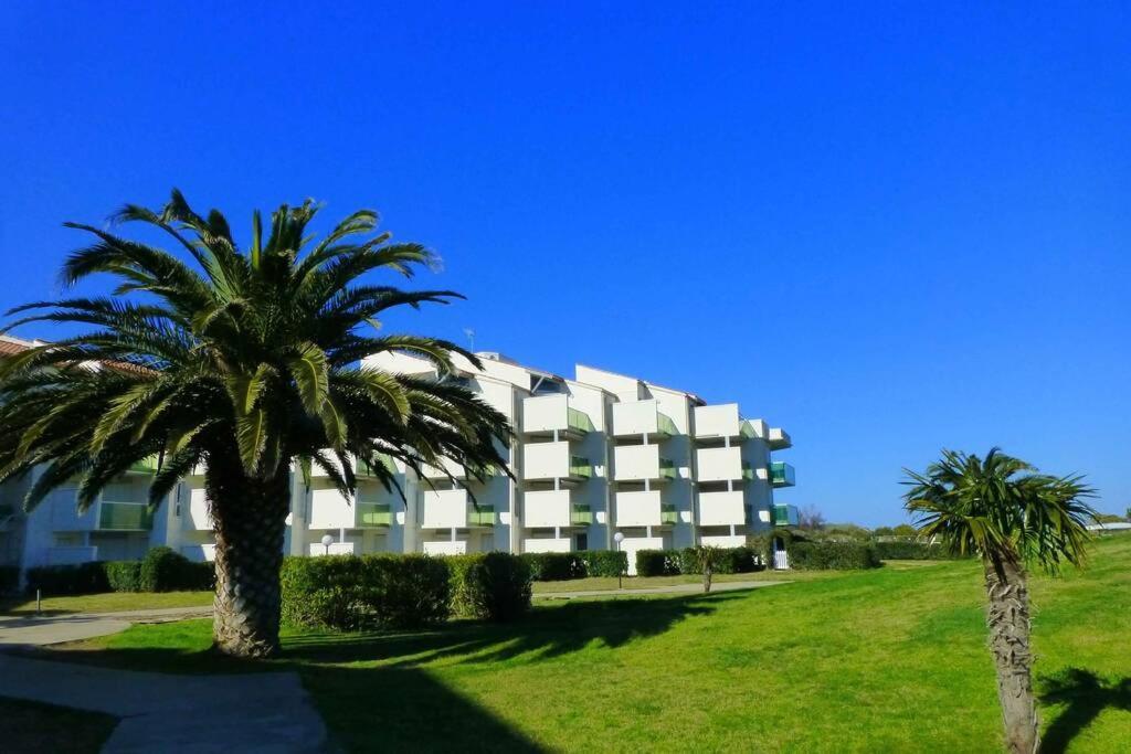 Les Goelettes - Appartement En Rdc Avec Acces Direct A La Plage 생시프리앙 외부 사진