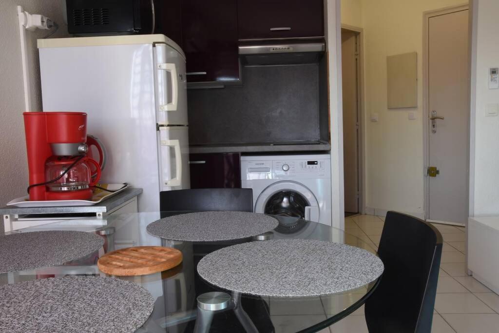 Les Goelettes - Appartement En Rdc Avec Acces Direct A La Plage 생시프리앙 외부 사진